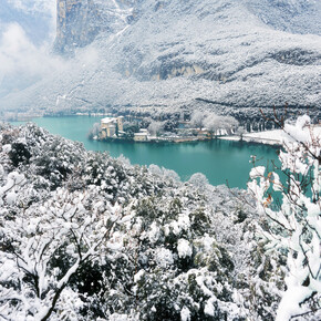where to spend a day in Trentino | © CASTEL TOBLINO_Archivio APT Trento, Monte Bondone, Valle dei Laghi – foto M. Miori