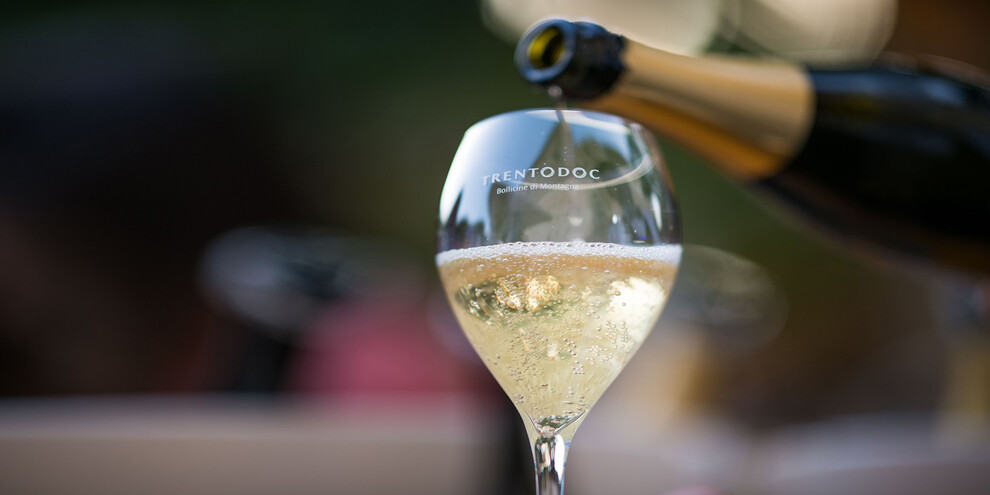 Stage four: dégorgement