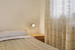 4c6220f0-a163-4ef7-8a7d-fa0893cf858c