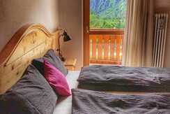 camera-con-vista-montagna-baita-affitto-charme-2-r