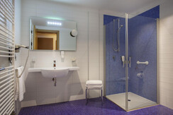 Hot_Romanda2022_12_bassa