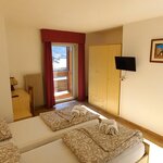  foto van Tweepersoonskamer, douche of bad, WC, standard