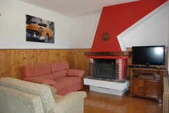 Ambra D: zona caminetto