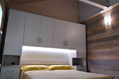 Stanza matrimoniale con letto a ponte