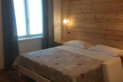 STANZA 1 APPARTAMENTO LARICE