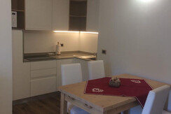 APPARTAMENTO LARICE CUCINA