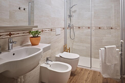 B&B Ai Colli_bagno camera doppia