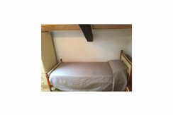 3E985E7D-8237-4471-8295-C20626925916