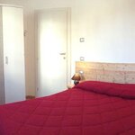  Photo of Triple room, shower, ground floor