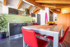 Soggiorno Rosso Ciliegia 6