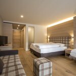  foto van Family room - Green