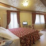  foto van Vierpersoonskamer Junior Suite