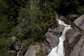 Panoramica 53a57 Valle di Daone cascata
