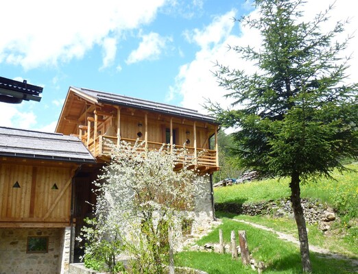 Maso Fior di Bosco Primavera in Val di Rabbi