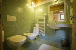 Appartamento Soldanella: Bagno con doccia