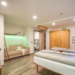  Photo of Single Standard Room room only