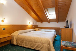 Mansarda 8 posti letto (6)