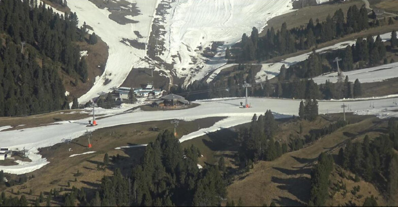 Webcam Pampeago  - Predazzo -  Obereggen - Mountain hut Latemar