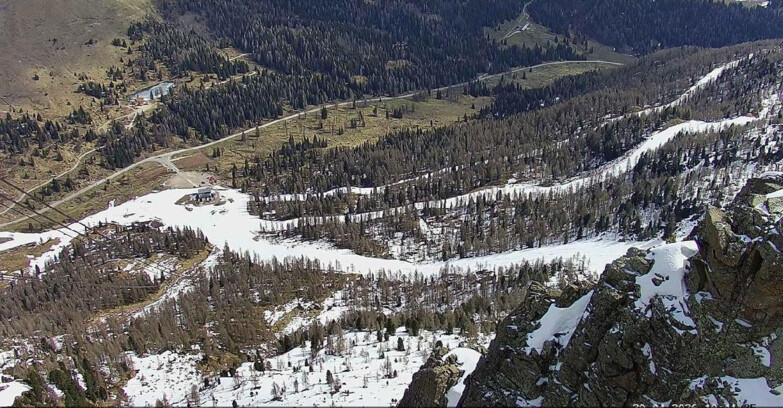 Webcam Passo San Pellegrino-Falcade - Pista Funivia