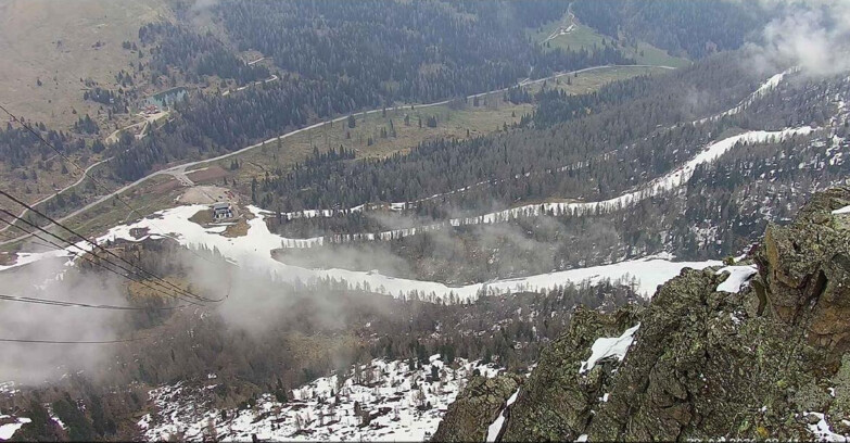 Webcam Passo San Pellegrino-Falcade  - Pista Funivia