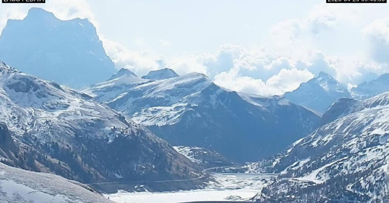 Webcam Canazei-Belvedere - Lago e Passo Fedaia