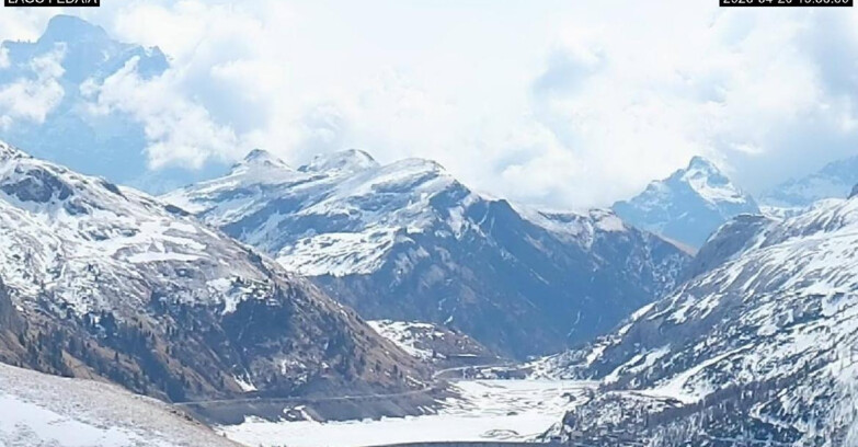 Webcam Canazei-Belvedere - Lago e Passo Fedaia