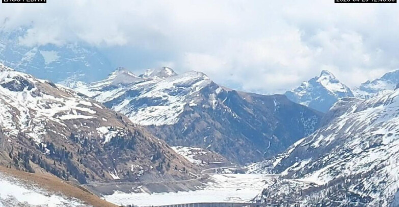 Webcam Canazei-Belvedere - Lago e Passo Fedaia