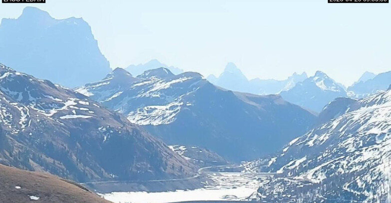 Webcam Canazei-Belvedere - Lago e Passo Fedaia