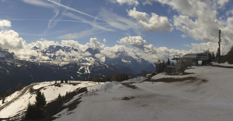 Webcam Skiarea Campiglio Dolomiti di Brenta Val di Sole Val Rendena - Seggiovia Malghette 