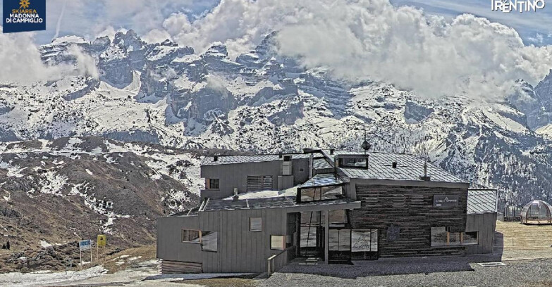 Webcam Madonna di Campiglio - Rifugio Dosson - Chalet FIAT
