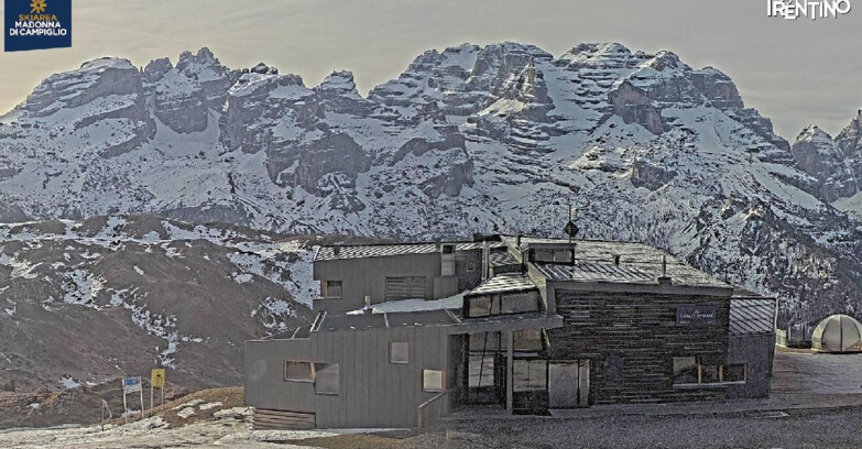 Webcam Madonna di Campiglio - Rifugio Dosson - Chalet FIAT