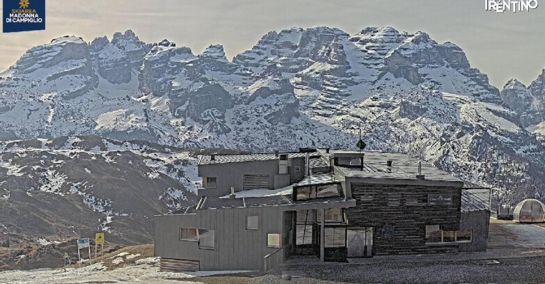 Webcam Madonna di Campiglio - Rifugio Dosson - Chalet FIAT